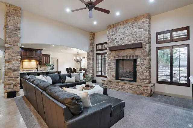 858 E 600 S, Santaquin, UT 84655 - #3