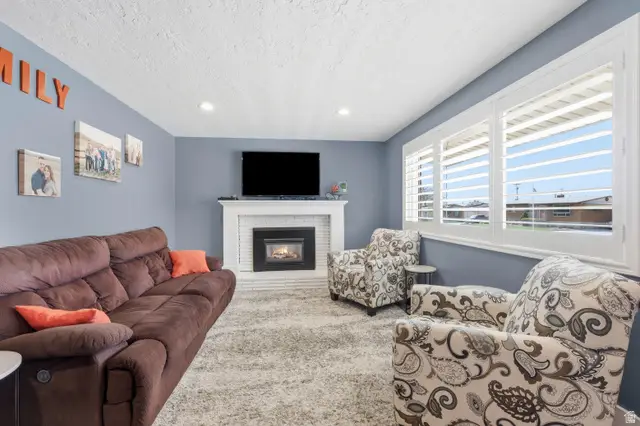 868 N 100 W, Tremonton, UT 84337 - #3