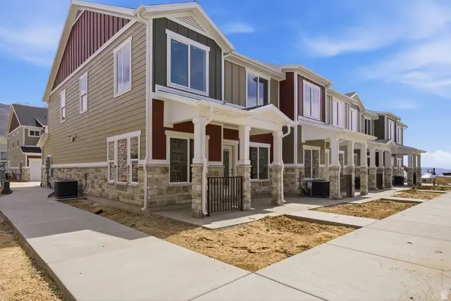 3143 N 1675 E, Layton, UT 84040 - #3