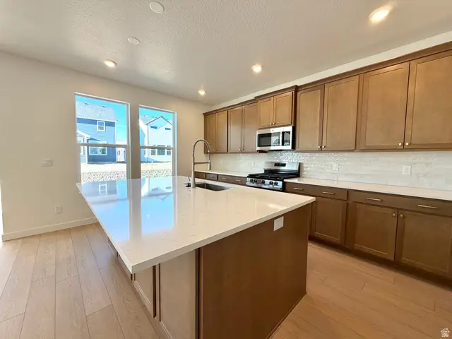 3025 N Summer Wood Dr #645, Eagle Mountain, UT 84005 - #3