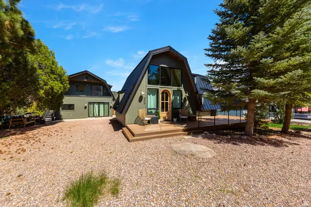 809 E Mountain View Dr, Pine Valley, UT 84781 - #1