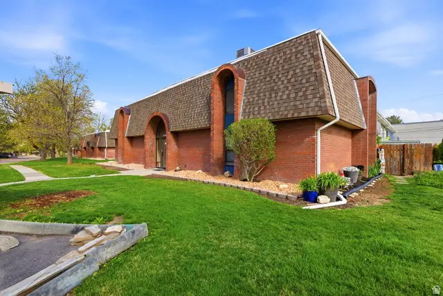 30 W Lester Ave #D27, Murray, UT 84107 - #3