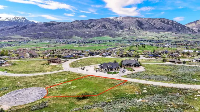 3722 N Porcupine Ridge Dr #105, Eden, UT 84310 - #2