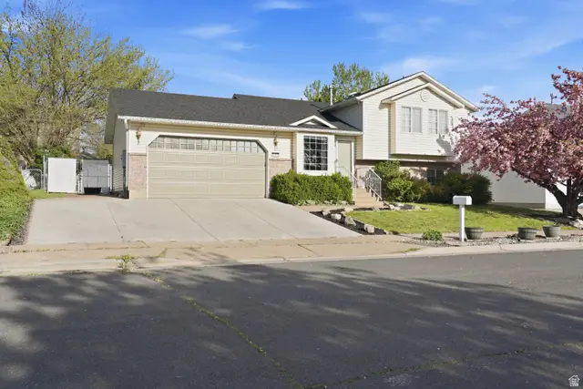 634 N 1300 W, Clinton, UT 84015 - #2