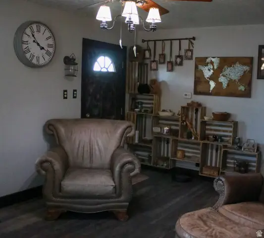 117 Ross Dr, Clearfield, UT 84015 - #3