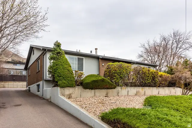 2025 S Broadmoor St, Salt Lake City, UT 84108 - #1