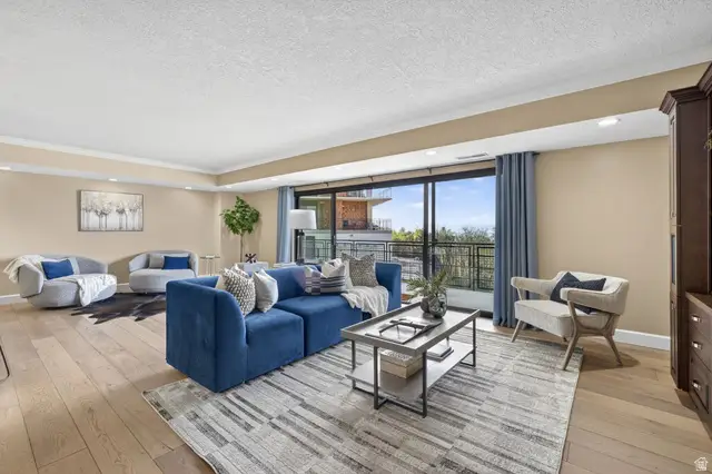 900 S Donner Way #301, Salt Lake City, UT 84108 - #2