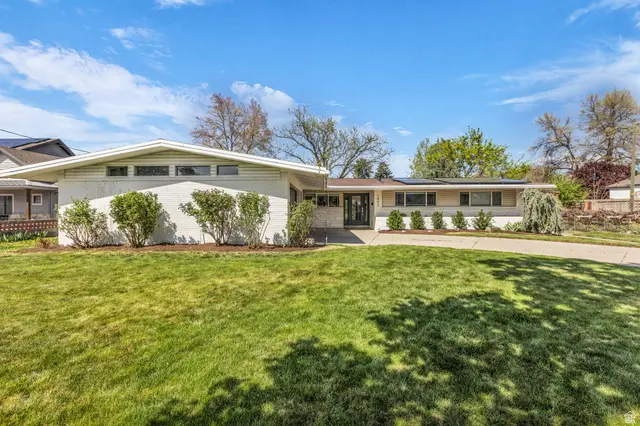 1893 E Lincoln Ln, Holladay, UT 84124 - #2