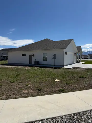 561 E Eagle Dr, Preston, ID 83263 - #3