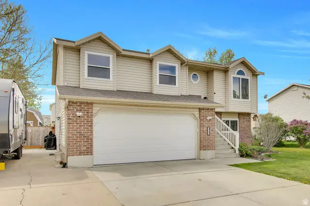 2113 W 2220 N, Clinton, UT 84015 - #3