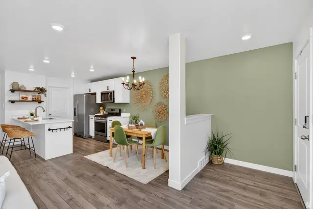 563 N Willow Springs Ave W, Lehi, UT 84048 - #1