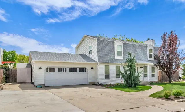 1176 E Starpine Dr, Sandy, UT 84094 - #3