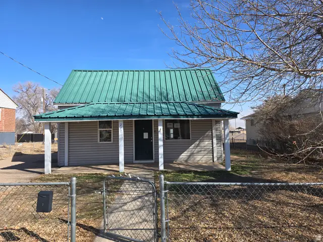 277 S 100 E, Vernal, UT 84078 - #1