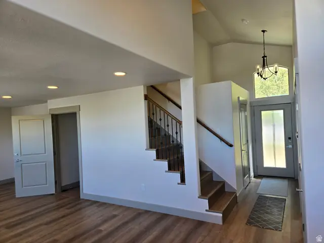 1126 E Benchview Dr N, North Ogden, UT 84404 - #2