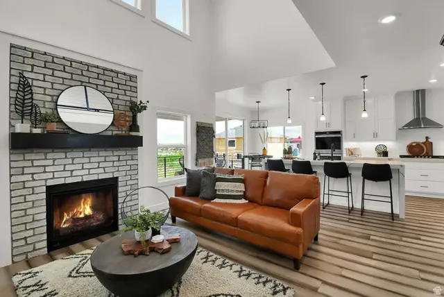 677 E 2450 N, North Logan, UT 84341 - #3