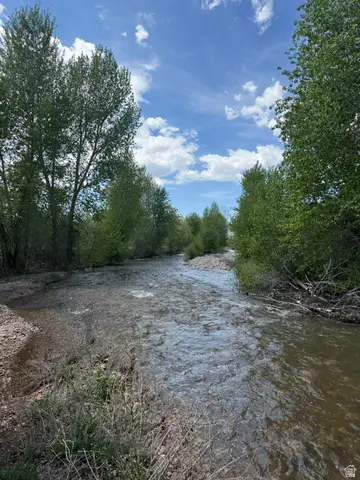 9378 E 850 S #303, Huntsville, UT 84317