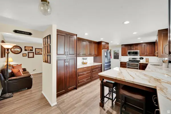 4075 S Symphony Cir, West Valley City, UT 84119