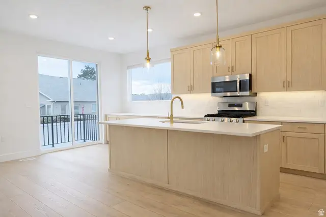 6716 S Vaughn Ln #22, Midvale, UT 84047 - #2