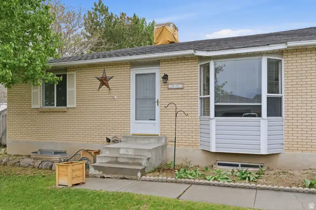 2093 W 7420 S, West Jordan, UT 84084 - #3