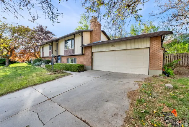 1074 E 3200 N, North Ogden, UT 84414 - #3