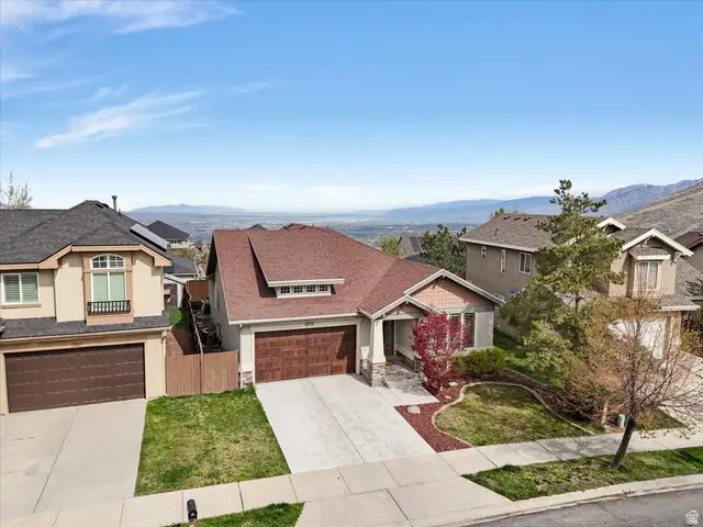 1873 E Oak Bend Dr, Draper, UT 84020 - #2