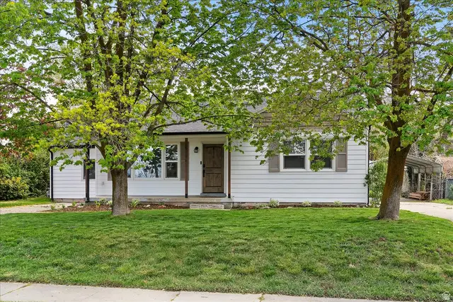480 N 100 E, Kaysville, UT 84037 - #1