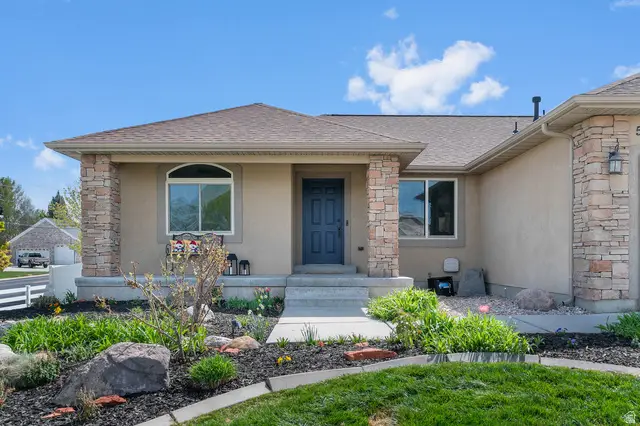 5613 W Horse Spring Ct S, Herriman, UT 84096 - #2