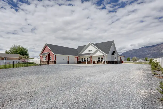 604 W Harrisville Rd, Harrisville, UT 84404 - #1