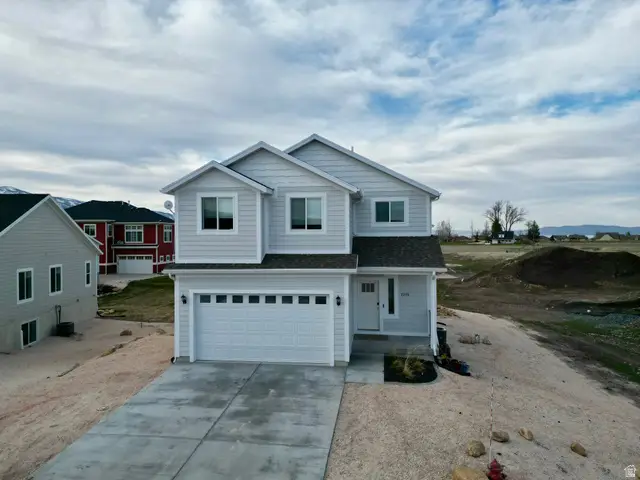 2250 S Beachcomber Ln, Garden City, UT 84028 - #1