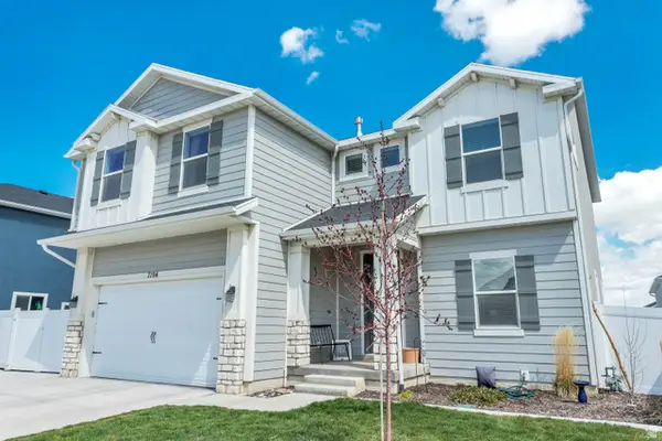 7194 N Silver Creek Way Way E, Eagle Mountain, UT 84005