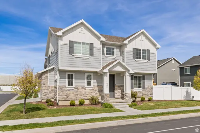 1592 W Parkview Dr, Syracuse, UT 84075 - #1