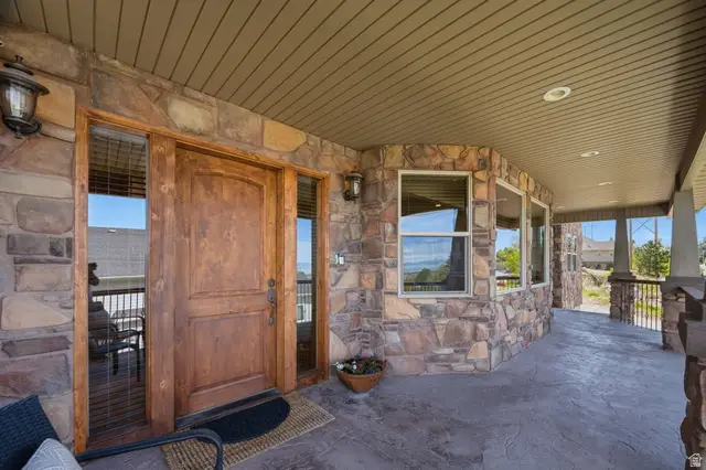 1922 N 1550 E, Provo, UT 84604 - #2