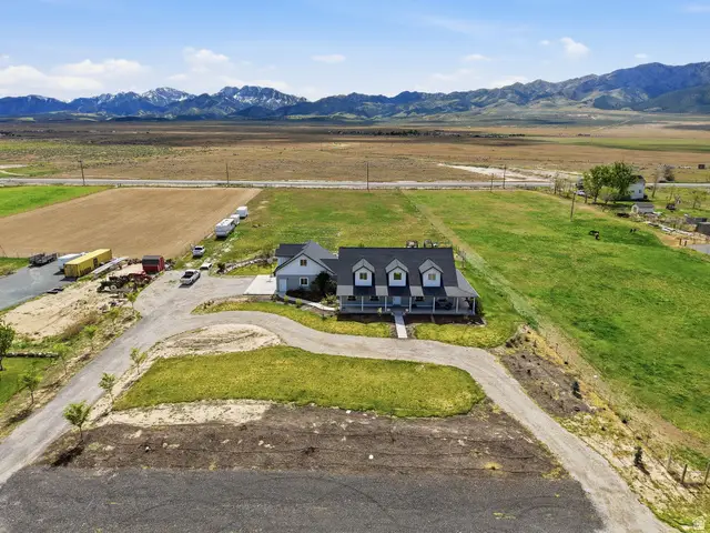 497 N Old Lincoln Hwy W, Grantsville, UT 84029 - #2