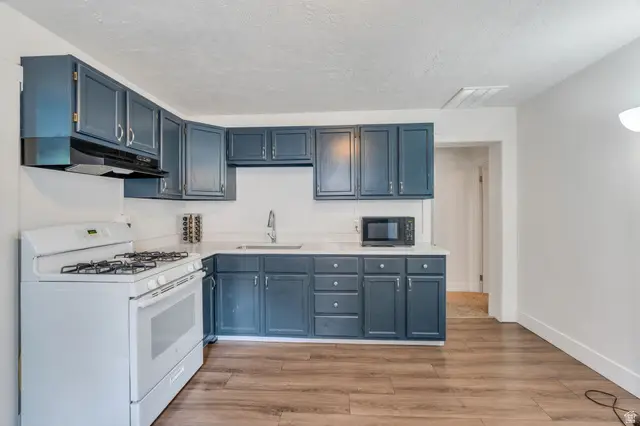 358 W 400 S, Provo, UT 84601 - #2