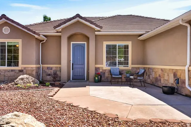 611 W 375 S, Hurricane, UT 84737 - #3
