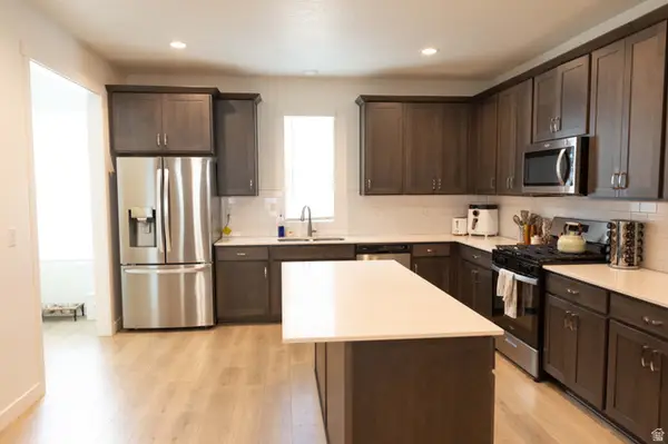 638 N Autumn Ash Cir #9, Kaysville, UT 84037
