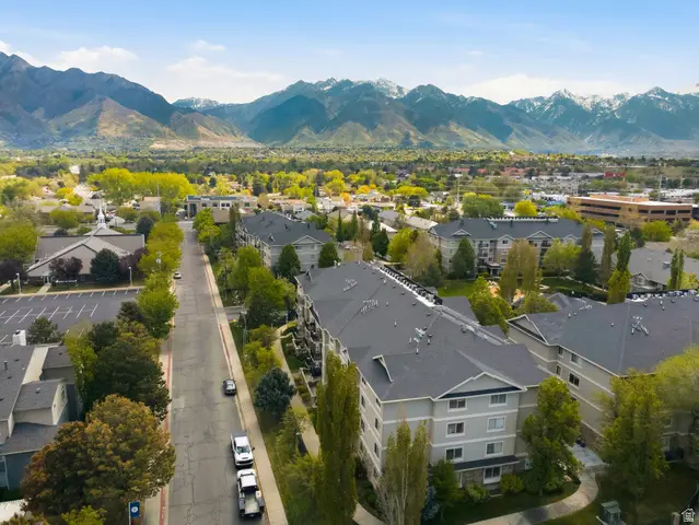 1205 E Privet Dr #102, Cottonwood Heights, UT 84121 - #2