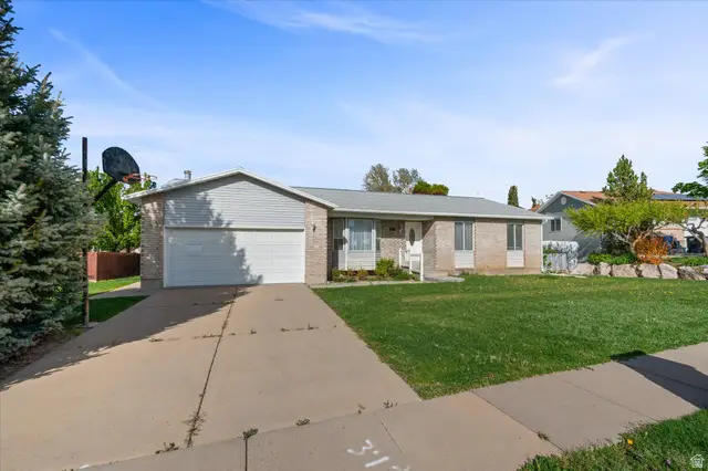 370 W 5600 S, Washington Terrace, UT 84405 - #2
