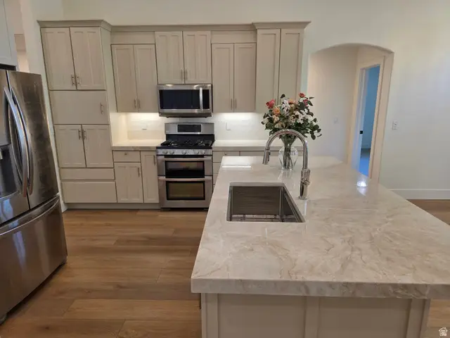 11176 S Midas Trail Rd, South Jordan, UT 84095 - #3