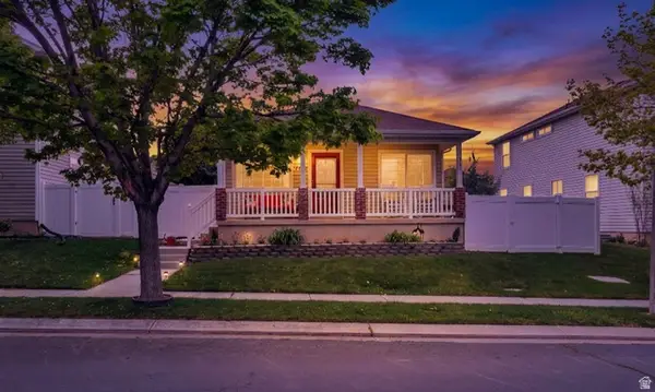 7909 N Weeping Ash Way, Eagle Mountain, UT 84005