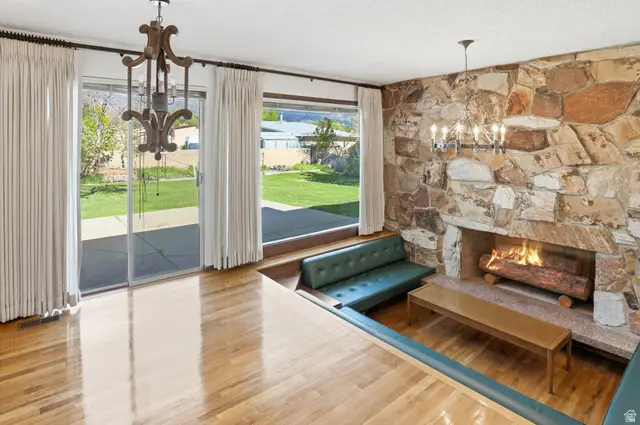 139 S Talbot Dr, Layton, UT 84041 - #2
