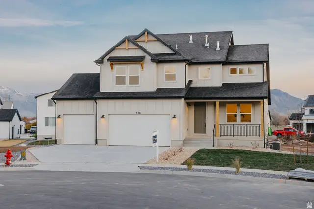 5233 S Paramount Dr, Riverdale, UT 84405 - #3