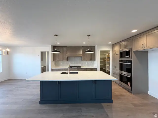 708 S 3500 W #217, West Weber, UT 84401 - #1