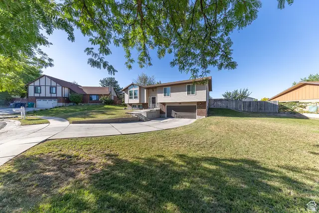 228 E Golden Willow Cir, Sandy, UT 84070 - #3