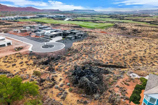 1158 E Redspire Pass #12, Ivins, UT 84738