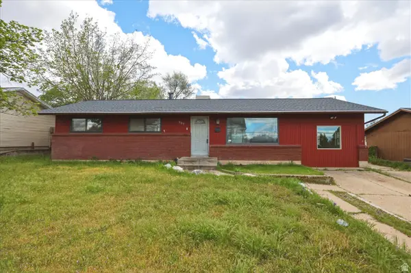 207 W 1300 N, Sunset, UT 84015