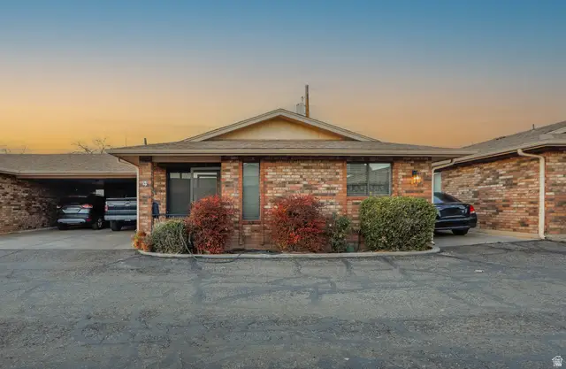 375 S Main St #4, Saint George, UT 84770 - #1