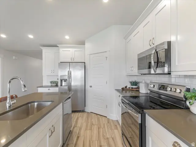 1278 S Grace Way, Layton, UT 84041 - #3