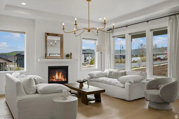 3349 W Oxford Loop, Mountain Green, UT 84050