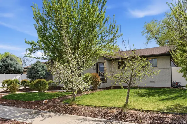 960 E Sagehill Dr, Millcreek, UT 84124 - #3